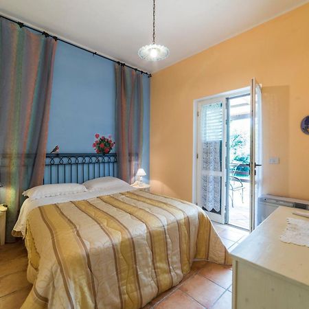 Country House Araba Phoenix Castellabate Exterior photo